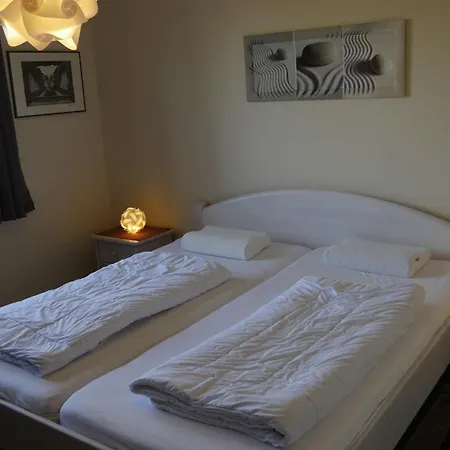 Mantuja I Lejlighed *