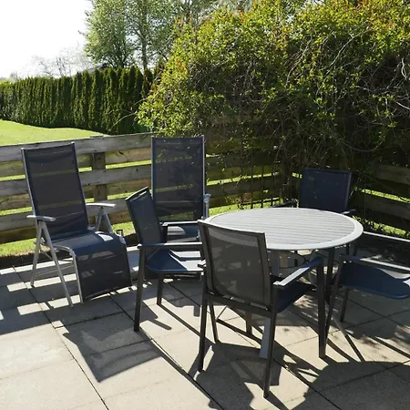 Mantuja I Lejlighed *